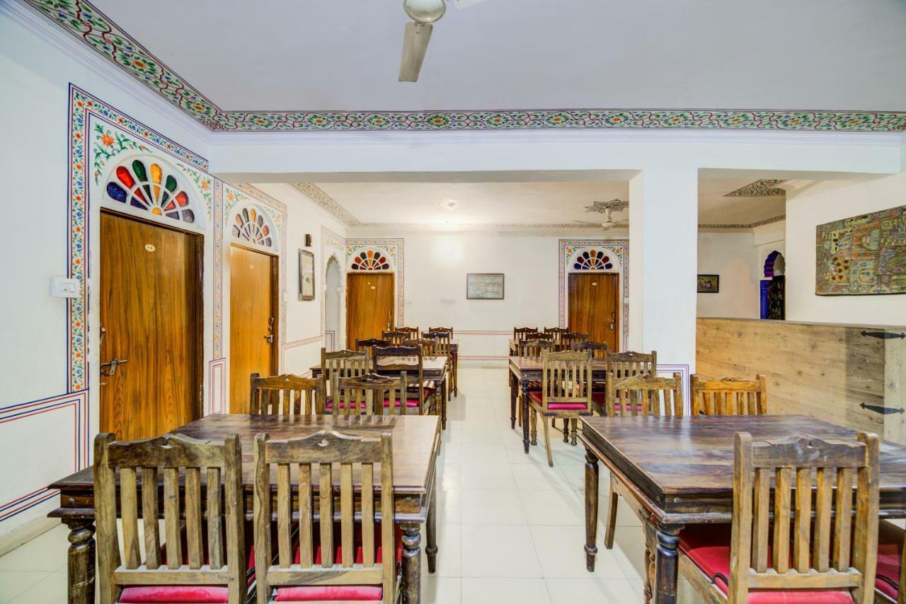 Oyo 40791 Hotel Hot N Fast Suratgarh Buitenkant foto